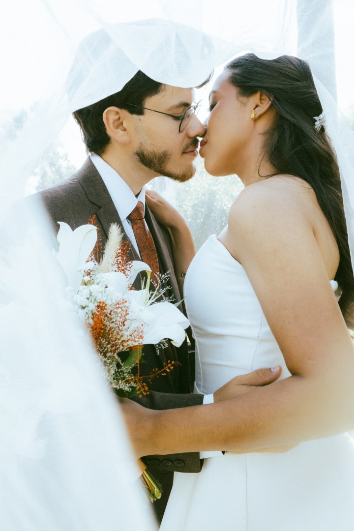 Noivos antes do beijo - fotografia de casamento